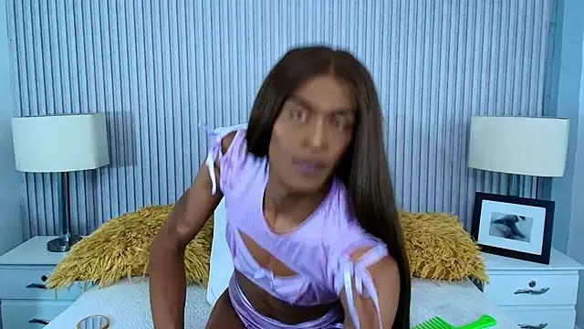 RosaliaMontero online show from August 3, 2026, 8:45 pm