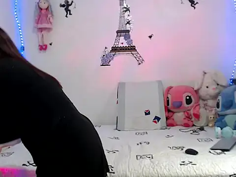 Snapshot of karol_loveet chatting on January 16, 2026, 12:47 am karol loveet online show from January 16, 2026, 12:47 am