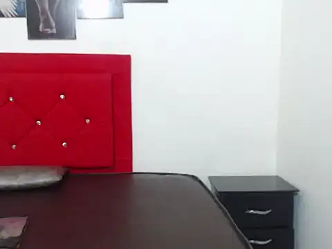 Snapshot of karol_loveet chatting on February 18, 2026, 4:14 pm karol loveet online show from February 18, 2026, 4:14 pm