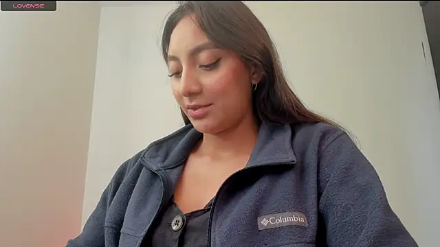 LilyGarcia online show from May 13, 2026, 4:59 pm