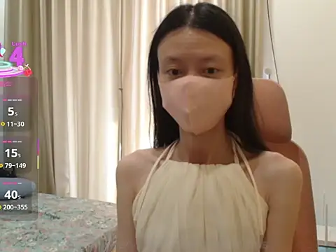 Lil-Cherries online show from December 18, 2025, 3:01 am