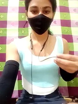 Fairy Pie online show from December 18, 2025, 4:57 pm