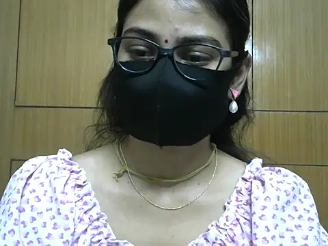 Snapshot of Fairy_Pie chatting on April 3, 2026, 8:29 pm Fairy Pie online show from April 3, 2026, 8:29 pm