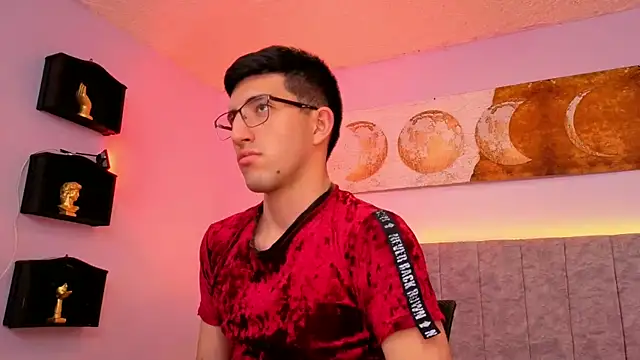 Un Sluttyy online show from November 10, 2025, 12:53 am