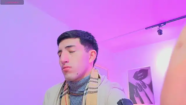 Un Sluttyy online show from February 4, 2026, 11:16 am