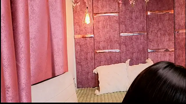 AuroraLanee  online show from January 31, 2026, 8:07 pm