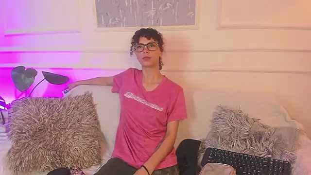 AliceMadnes online show from March 16, 2026, 12:53 pm