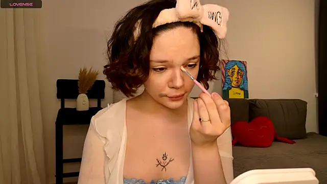 Sweety cheeky online show from February 10, 2026, 3:32 am