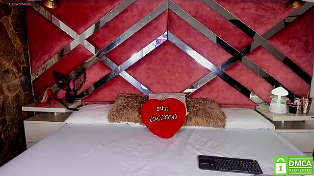 Snapshot of Lily_Queen30 chatting on March 11, 2026, 8:15 pm Lily Queen30 online show from March 11, 2026, 8:15 pm