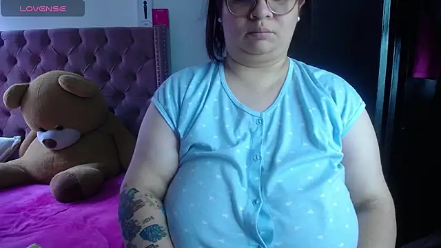 kattybbwbigboobs  online show from June 17, 2026, 8:21 pm