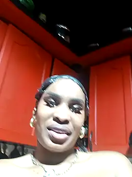 Camile Queen online show from December 1, 2025, 7:52 pm