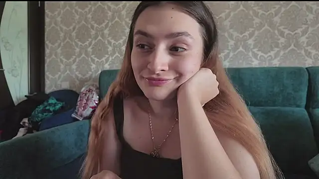 SweetLiaison online show from July 16, 2026, 1:06 pm