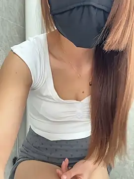 Cara-02 online show from June 20, 2026, 3:53 am