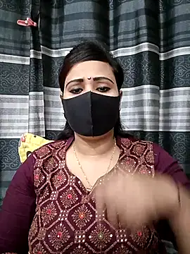 Snapshot of sadiya56803 chatting on November 14, 2025, 6:06 pm sadiya56803 online show from November 14, 2025, 6:06 pm