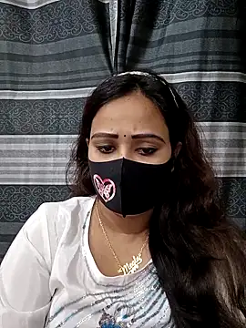 Snapshot of sadiya56803 chatting on November 17, 2025, 6:57 pm sadiya56803 online show from November 17, 2025, 6:57 pm