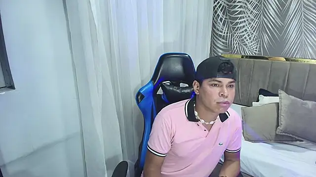 latingentx vc online show from November 8, 2025, 11:54 am