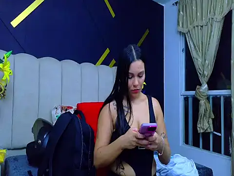 ShanellDiaz  online show from March 25, 2026, 6:08 am