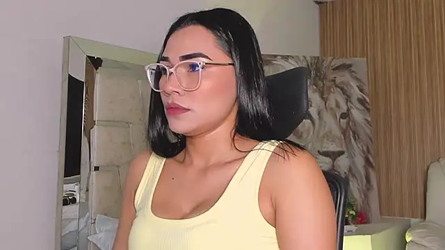 katemooss  online show from December 3, 2025, 12:25 pm