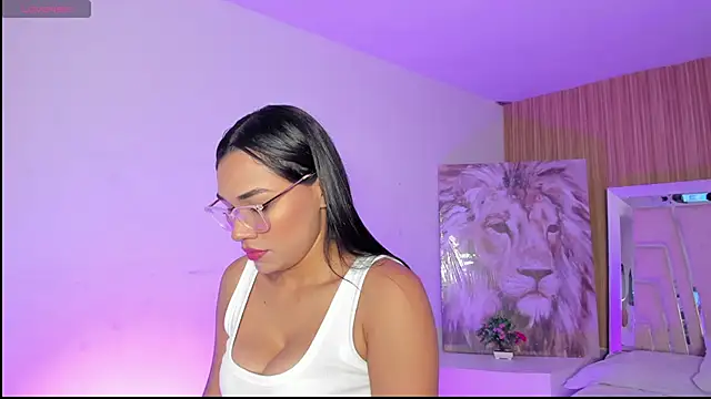 katemooss  online show from January 9, 2026, 12:52 pm