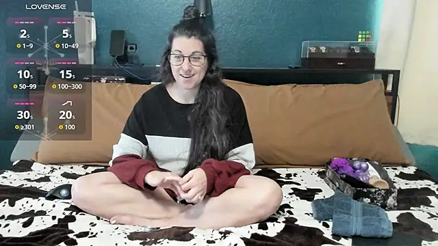 Snapshot of Sammie_Ray chatting on June 17, 2026, 2:29 pm Sammie Ray online show from June 17, 2026, 2:29 pm