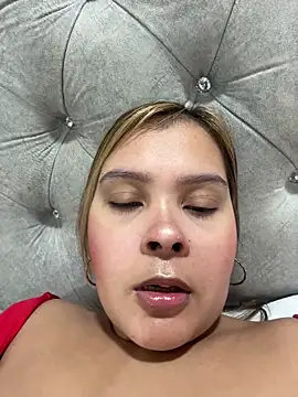 MelodySanz online show from February 6, 2026, 2:38 am