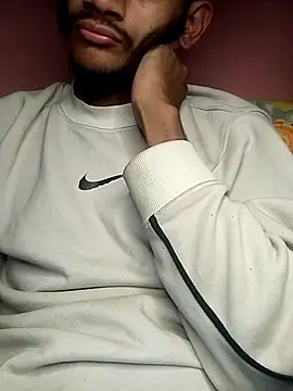 Snapshot of rafifucking_king chatting on February 10, 2026, 7:40 pm rafifucking king online show from February 10, 2026, 7:40 pm