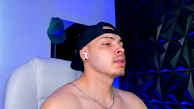 Maxwell Dupont online show from January 11, 2026, 7:30 pm