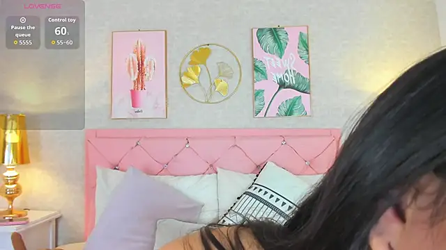 cristal kane online show from March 7, 2026, 7:44 pm