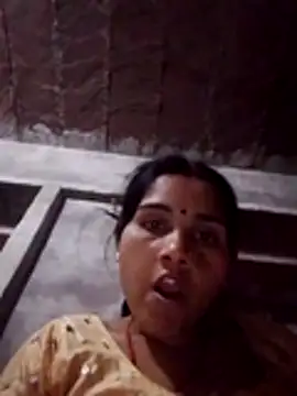 Snapshot of Seema_ji12 chatting on April 15, 2026, 3:52 pm Seema ji12 online show from April 15, 2026, 3:52 pm
