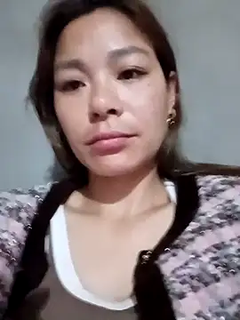 Lyla john online show from March 22, 2026, 10:02 pm