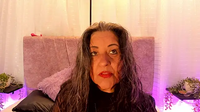 Victoriaa Anderson online show from May 29, 2026, 1:31 pm