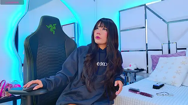 BunnySexyy18 online show from January 31, 2026, 8:18 pm