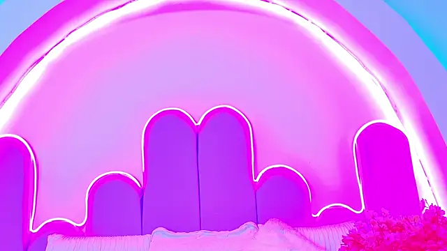BunnySexyy18 online show from May 7, 2026, 3:12 am