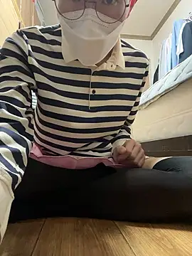 Snapshot of stockingsfixedposition chatting on November 17, 2025, 8:09 am stockingsfixedposition online show from November 17, 2025, 8:09 am