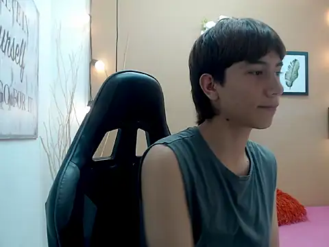 Snapshot of peter_seed chatting on November 8, 2025, 7:56 pm peter seed online show from November 8, 2025, 7:56 pm