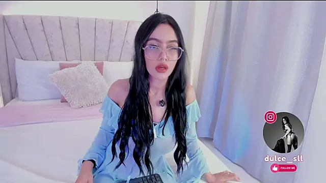 miel 18 online show from August 7, 2026, 4:03 am