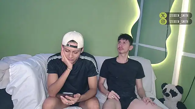 Snapshot of Kurt_williams1 chatting on February 23, 2026, 12:13 pm Kurt williams1 online show from February 23, 2026, 12:13 pm