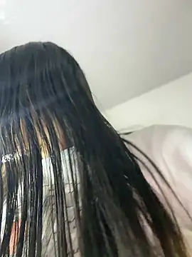 EmmiiGlow online show from July 10, 2026, 1:21 am