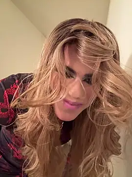 rikiisaac5 online show from January 8, 2026, 4:59 am