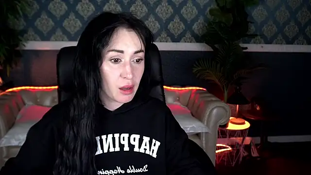 CarolinaaFoxyyy online show from April 14, 2026, 7:42 pm