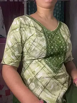 Red Queen 11 online show from March 18, 2026, 6:44 pm