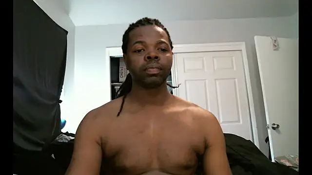 Snapshot of Mr_Sirthedom chatting on May 8, 2026, 8:14 pm Mr Sirthedom online show from May 8, 2026, 8:14 pm