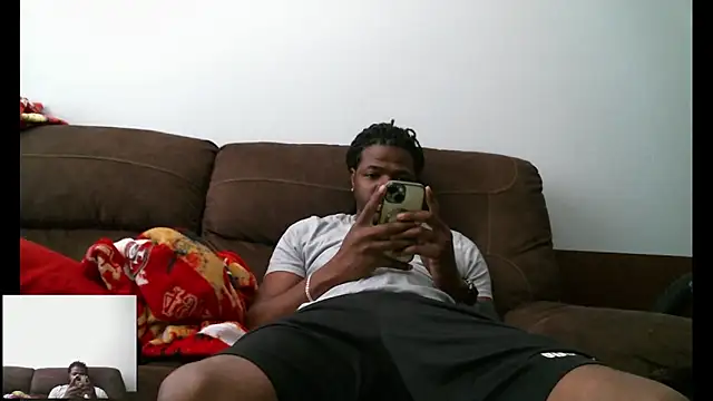 Snapshot of Mr_Sirthedom chatting on May 14, 2026, 8:15 pm Mr Sirthedom online show from May 14, 2026, 8:15 pm
