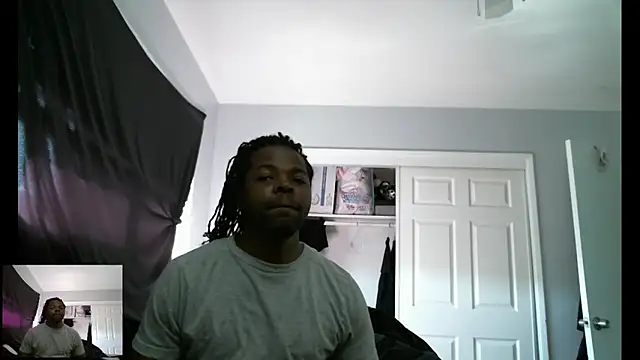Snapshot of Mr_Sirthedom chatting on May 23, 2026, 10:47 pm Mr Sirthedom online show from May 23, 2026, 10:47 pm