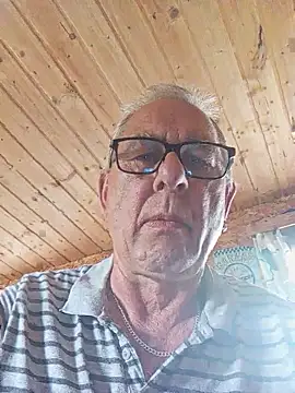 Snapshot of andy-1961 chatting on July 9, 2026, 3:05 pm andy-1961 online show from July 9, 2026, 3:05 pm