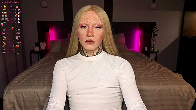 1lola4ka online show from February 9, 2026, 6:01 pm