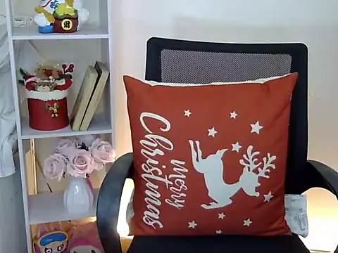 Lee-Young66 online show from December 15, 2025, 4:39 am