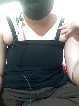 HotGirl23231 online show from November 23, 2025, 2:44 am