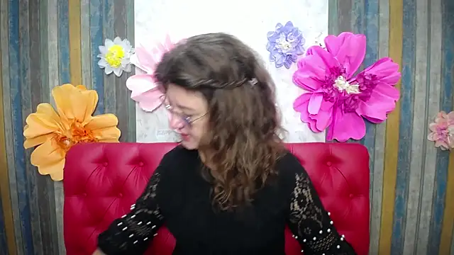 RoseHille online show from November 29, 2025, 6:16 am