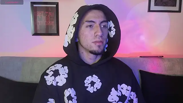 AresMassimoX online show from December 23, 2025, 5:38 am